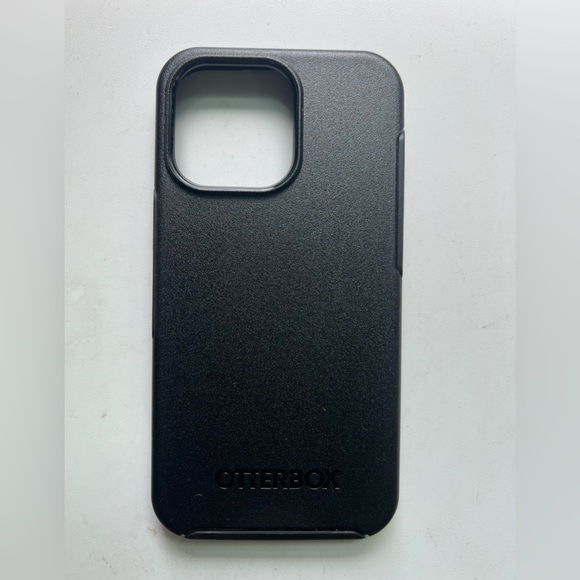 iPhone 13 Pro OtterBox Symmetry+ with MagSafe - Picture 2 of 4